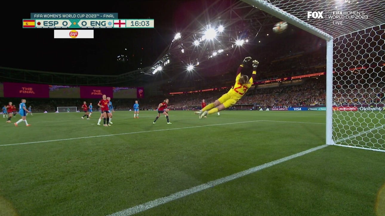 England's Lauren Hemp NEARLY scores against Spain in 16' | 2023 FIFA Women's World Cup Final