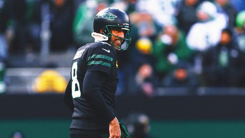 NEXT Trending Image: Aaron Rodgers teases Steelers signing after question about playing for Bears
