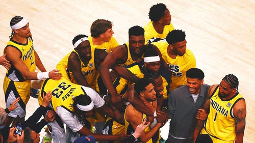NEXT Trending Image: Tyrese Haliburton hits miraculous buzzer-beater as Pacers shock Knicks in OT