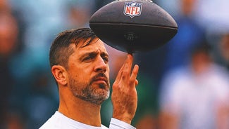 Next Story Image: Aaron Rodgers agrees to deal with Steelers after months-long free agency